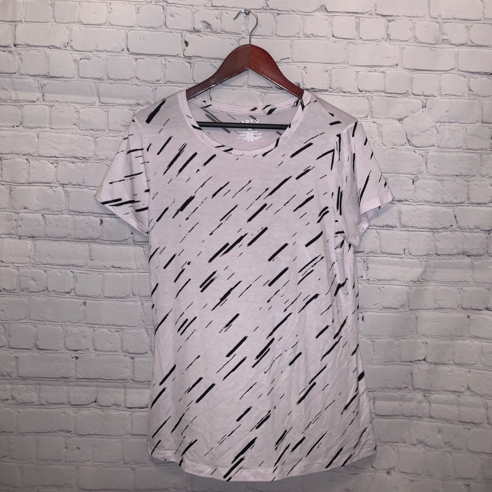 Apt 9 Essentials White & Black Shirt size M - Picture 2 of 9